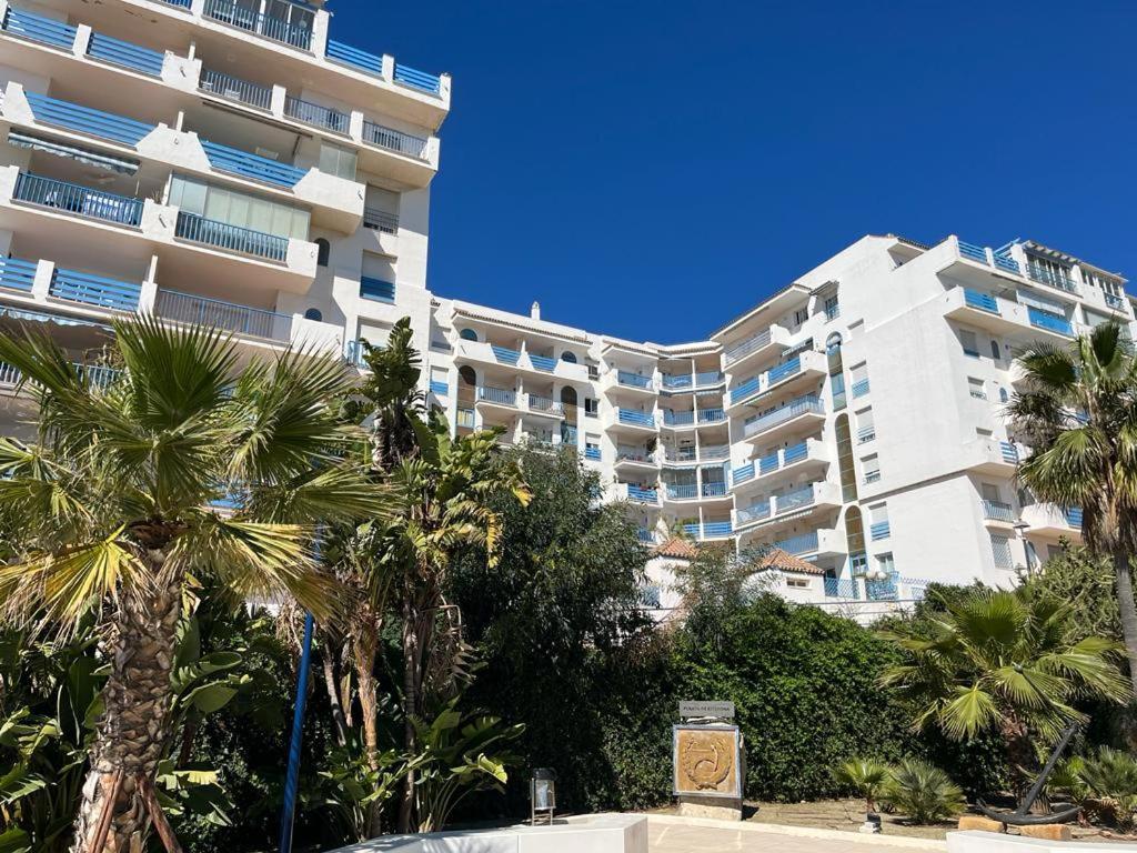 Lyrioshomes Precioso Apartamento Puerto De Estepona Exterior foto