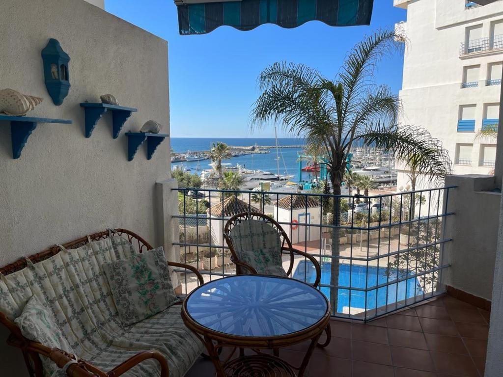 Lyrioshomes Precioso Apartamento Puerto De Estepona Exterior foto